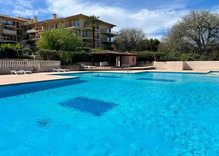 Magnifique Duplex Avec Terrasse Et Piscine Appartement Saint-Tropez