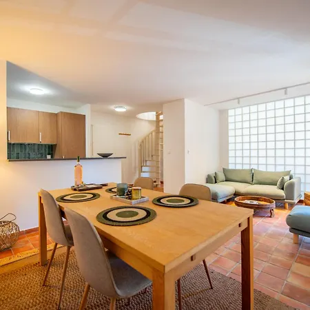 Magnifique Duplex Avec Terrasse Et Piscine Apartment *
