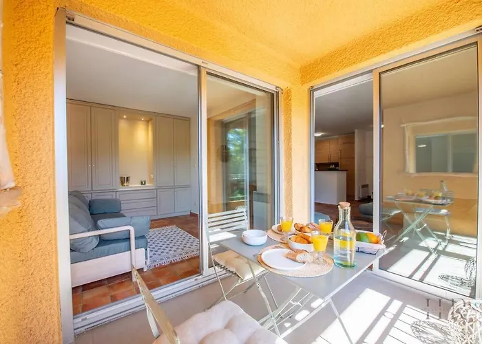 Apartament Magnifique Duplex Avec Terrasse Et Piscine Saint-Tropez
